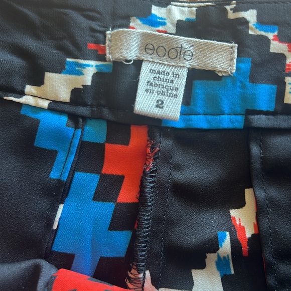 Ecote, Urban Outfitters printed shorts, Size 2 - Picture 2 of 5